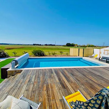 בית נופש Avec Piscine Privee *