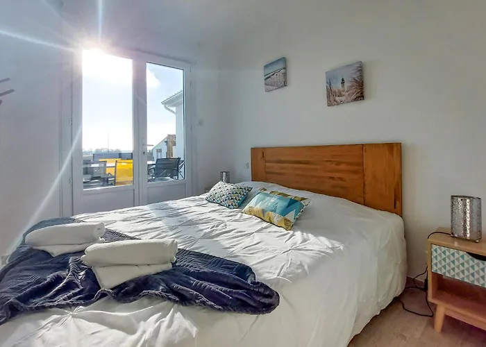 Hébergement de vacances Avec Piscine Privee