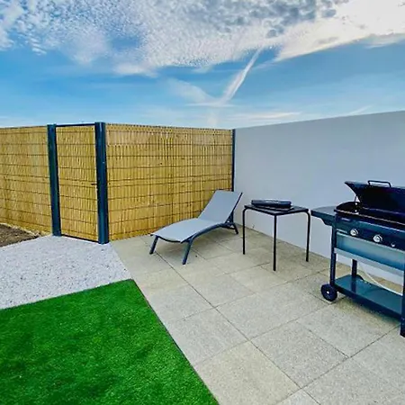 Avec Piscine Privee